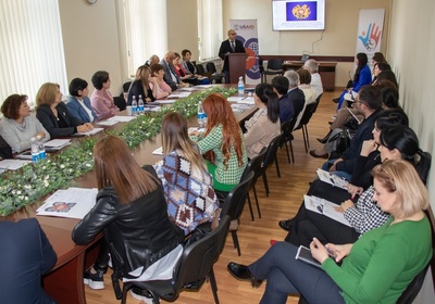 How to fight corruption. a working discussion in Lori Province